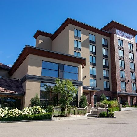 Hotel Kelowna & Conference Centre Kültér fotó